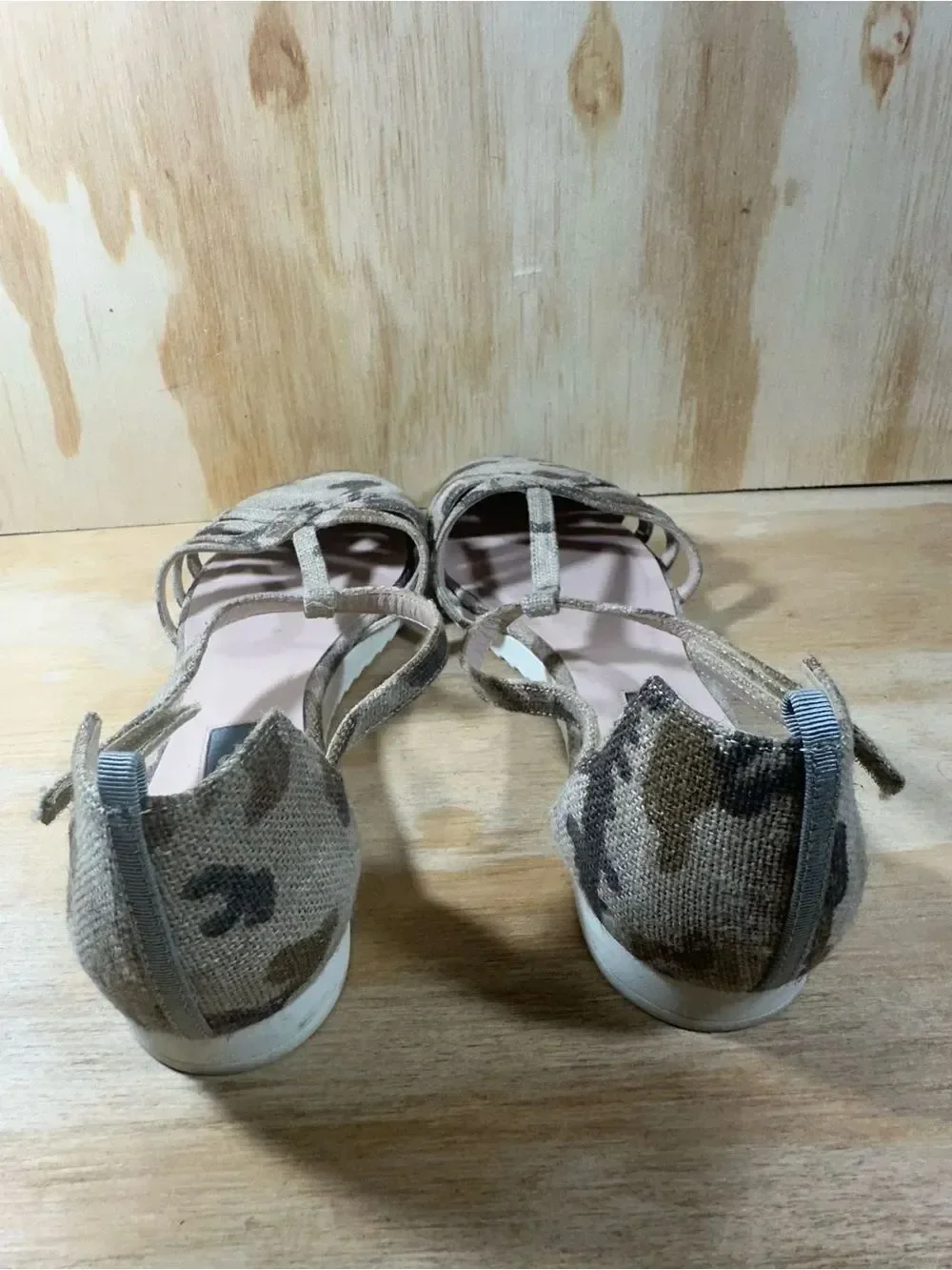 SJP by Sarah Jessica Parker Camouflage Sandals Women’s Size 8.5
